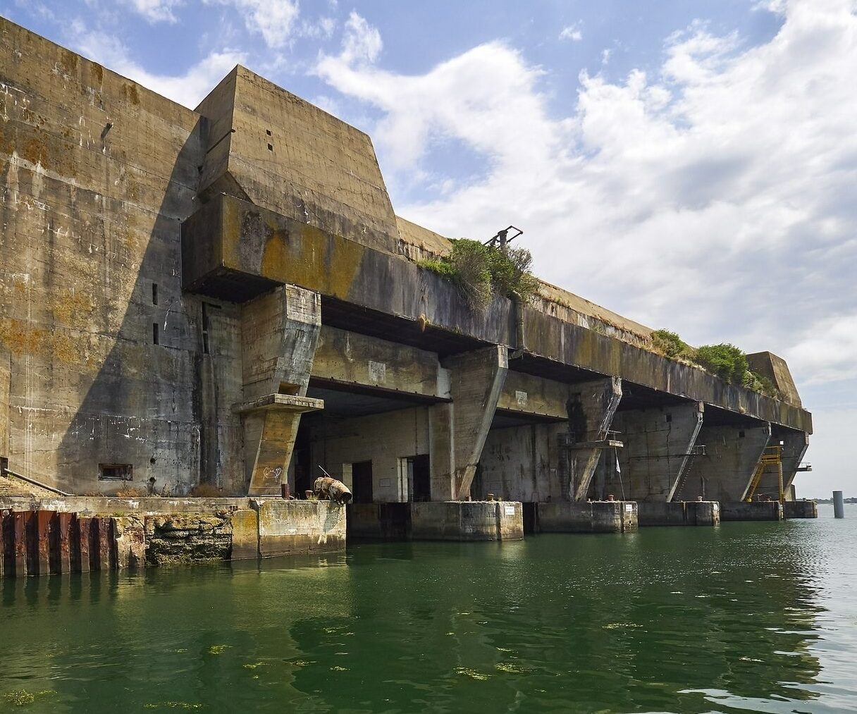 Lire la suite à propos de l’article Annonce de la venue de la Commission de la défense nationale et des forces armées à Lorient