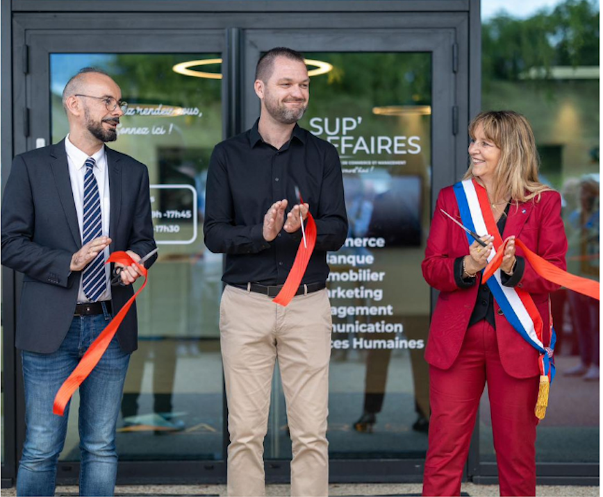 Lire la suite à propos de l’article Inauguration SUP’Affaires Lorient