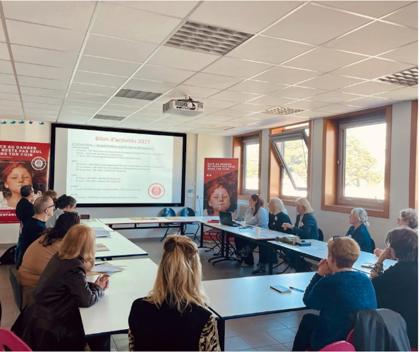 Lire la suite à propos de l’article Sos Enfance en Danger Lorient